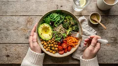 減量のためのタンパク質、脂質、炭水化物のバランスの取れた割合